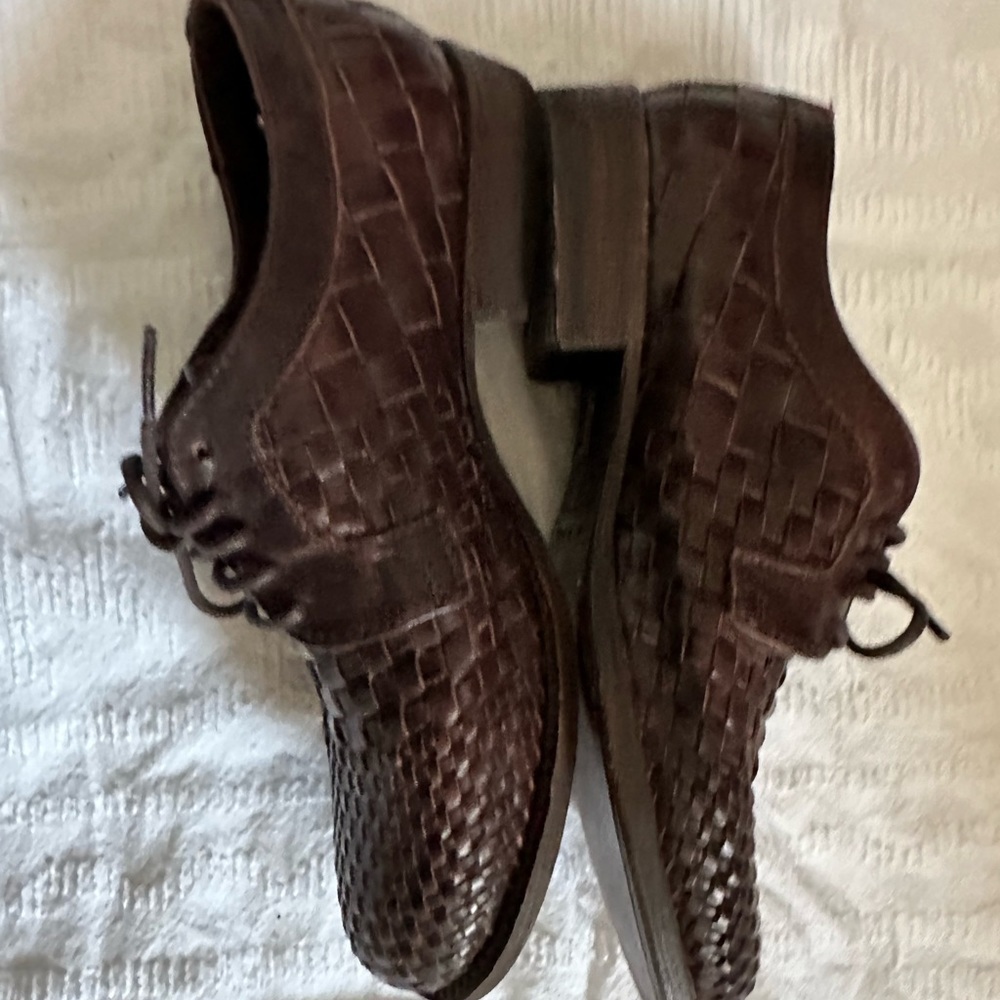 Frye Woven Oxford size 6 Brown - Picture 3 of 7
